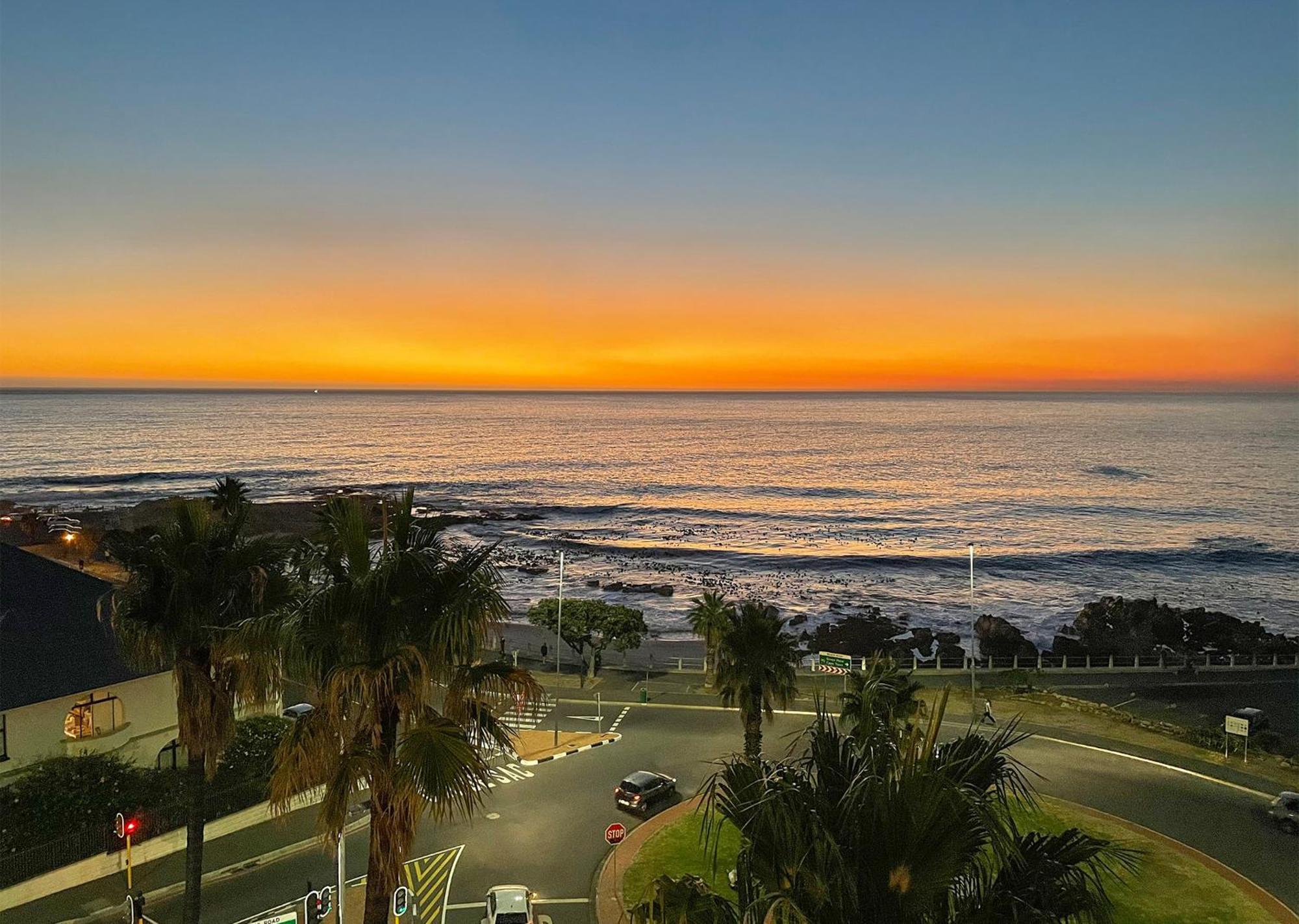 Peninsula All Suite Hotel By Dream Resorts Kaapstad Buitenkant foto