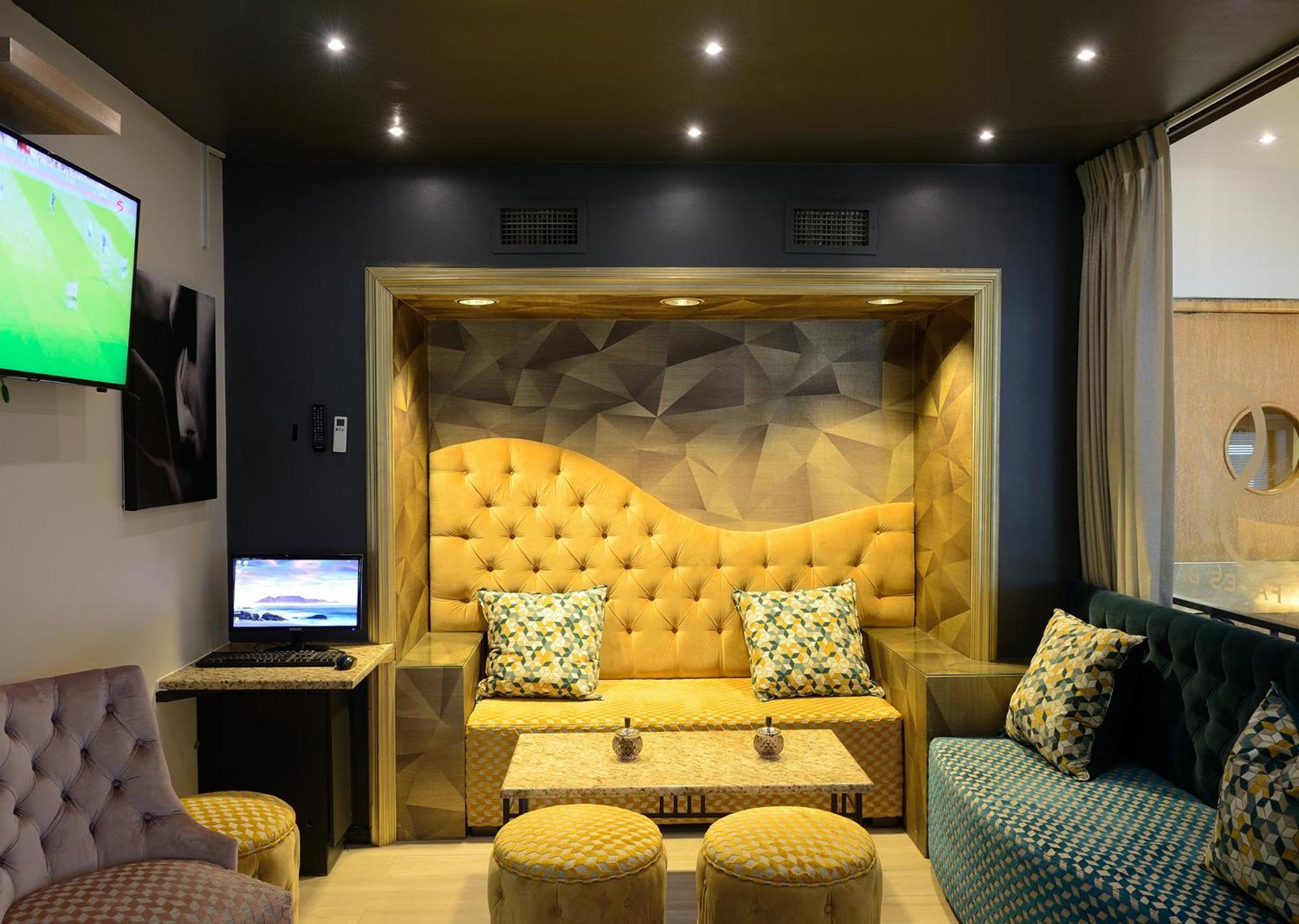 Peninsula All Suite Hotel By Dream Resorts Kaapstad Buitenkant foto