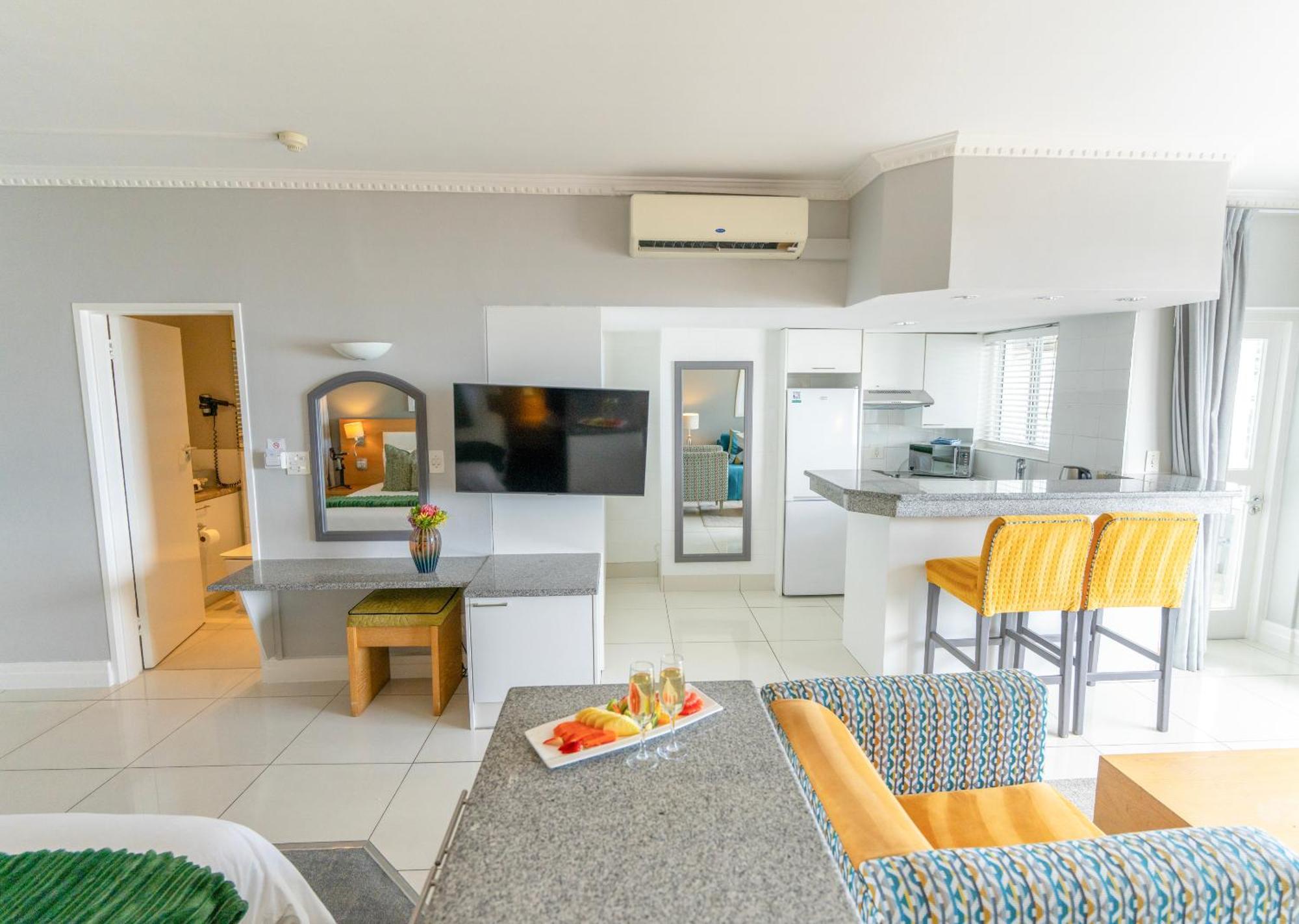 Peninsula All Suite Hotel By Dream Resorts Kaapstad Buitenkant foto